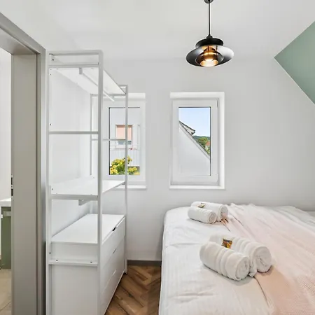 At Weinmeister - Talpark - Stilvoll Ansprechend Apartamento *